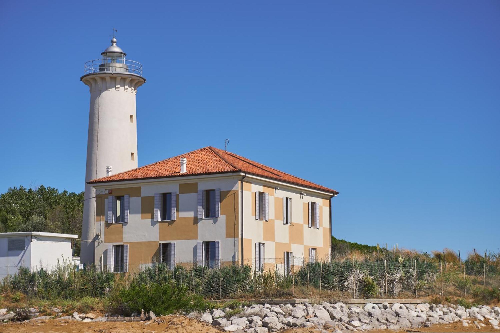Charming Villa 500M From The Beach Apartment